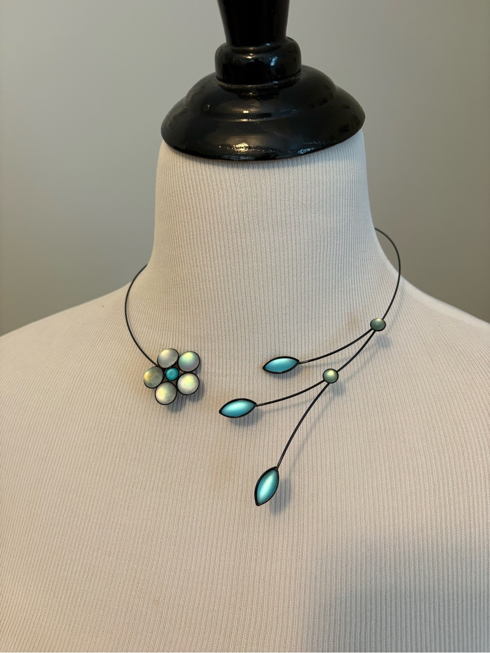 Floral Petal Blue-Green Statement Necklace - Women Jewelry